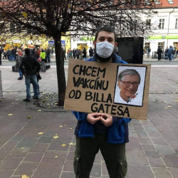 Proč trvá nouzový stav?