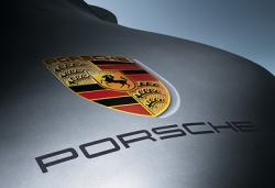 Porsche 911 - více, jak půl století s legendou