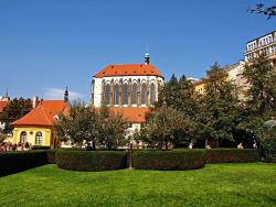 Dějiny národa Českého - NIKDY NEDOSTAVĚNÝ KOSTEL PANNY MARIE SNĚŽNÉ