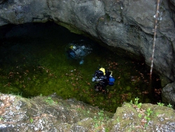 Sheck Exley - Basic Cave Diving – A Blueprint for Survival - předmluva ke knize o jeskyním potápění